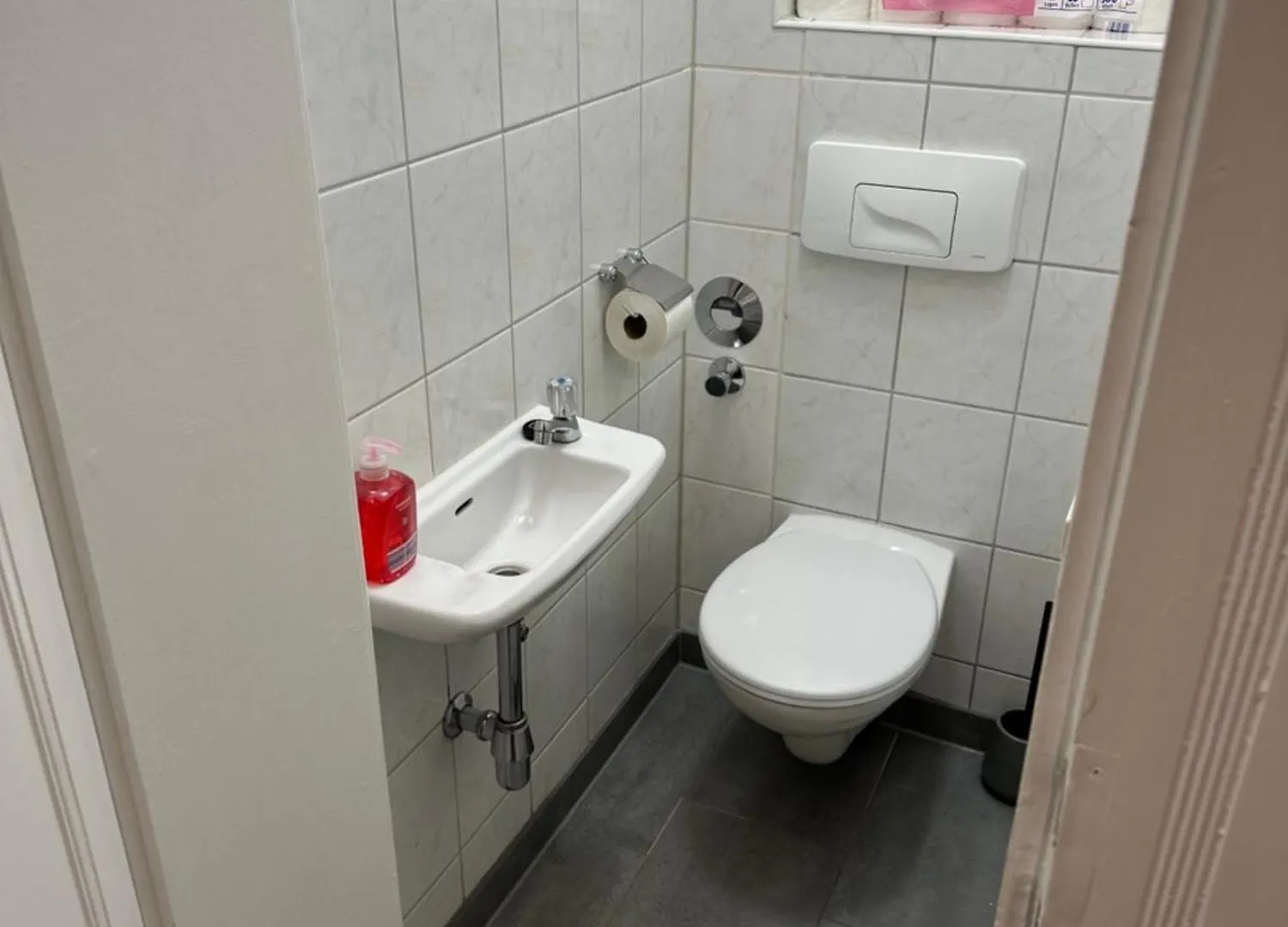 Linda Ninh Apartment Dresden
